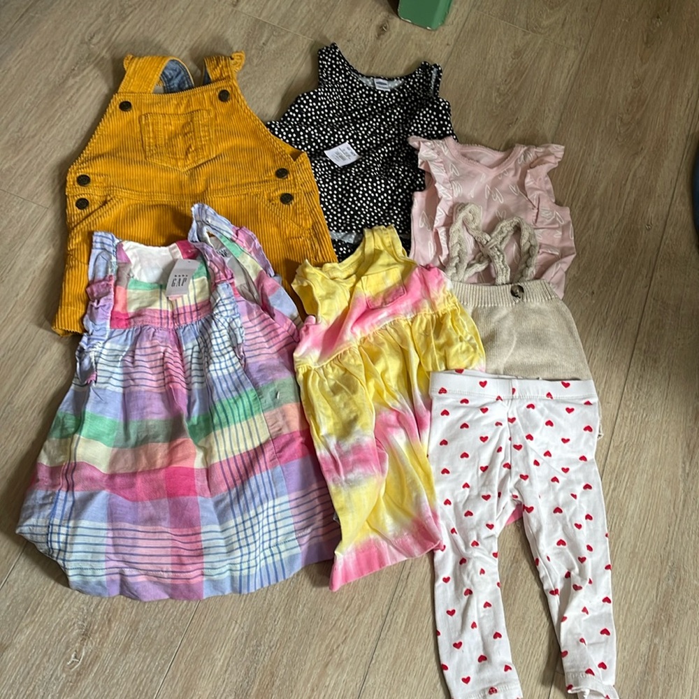 Size 12-18 month baby girl clothes
